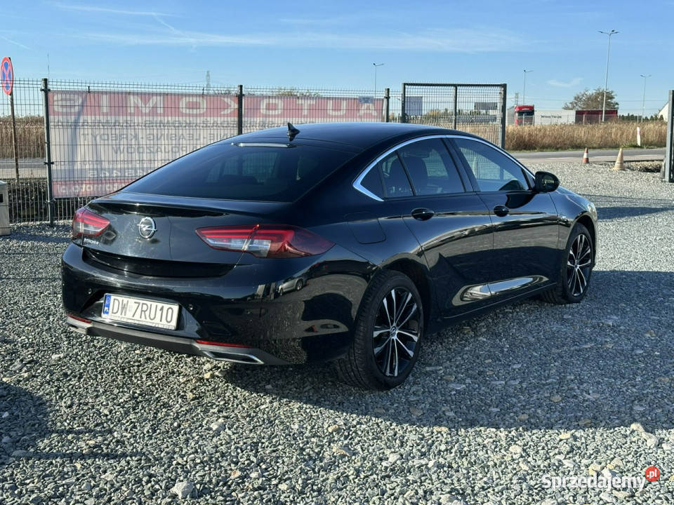 Opel Insignia 20 CDTi 174 2022r Lane Assist kurtyny powietrzne