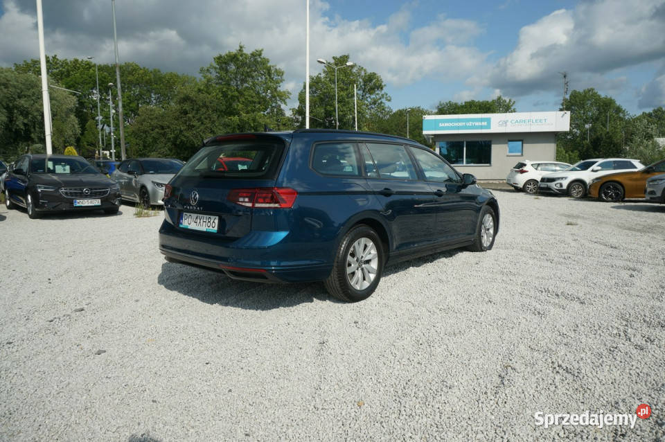 Volkswagen Passat 20 TDI150 Evo Essence Salon lakier metallic Poznań