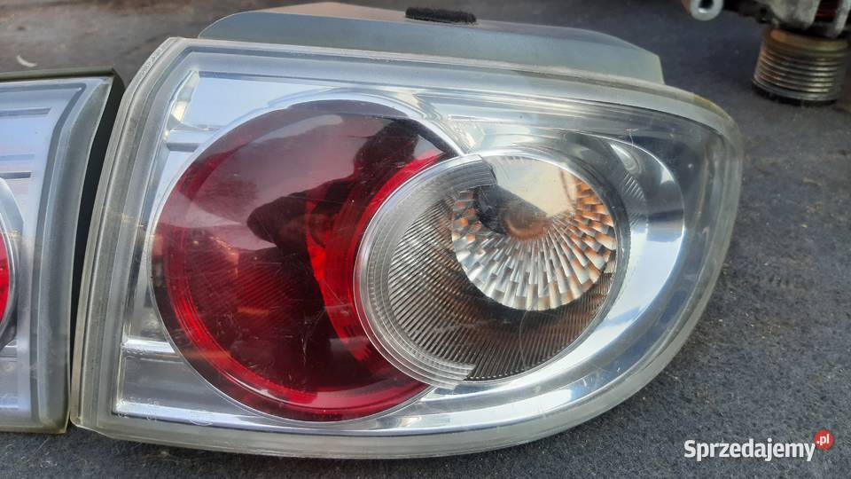 lampa tylna prawa w błotnik Mazda 2 DY lift FL Dębno