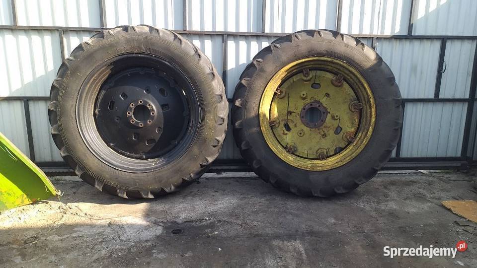 John Deere 2130 koła tył 155R38