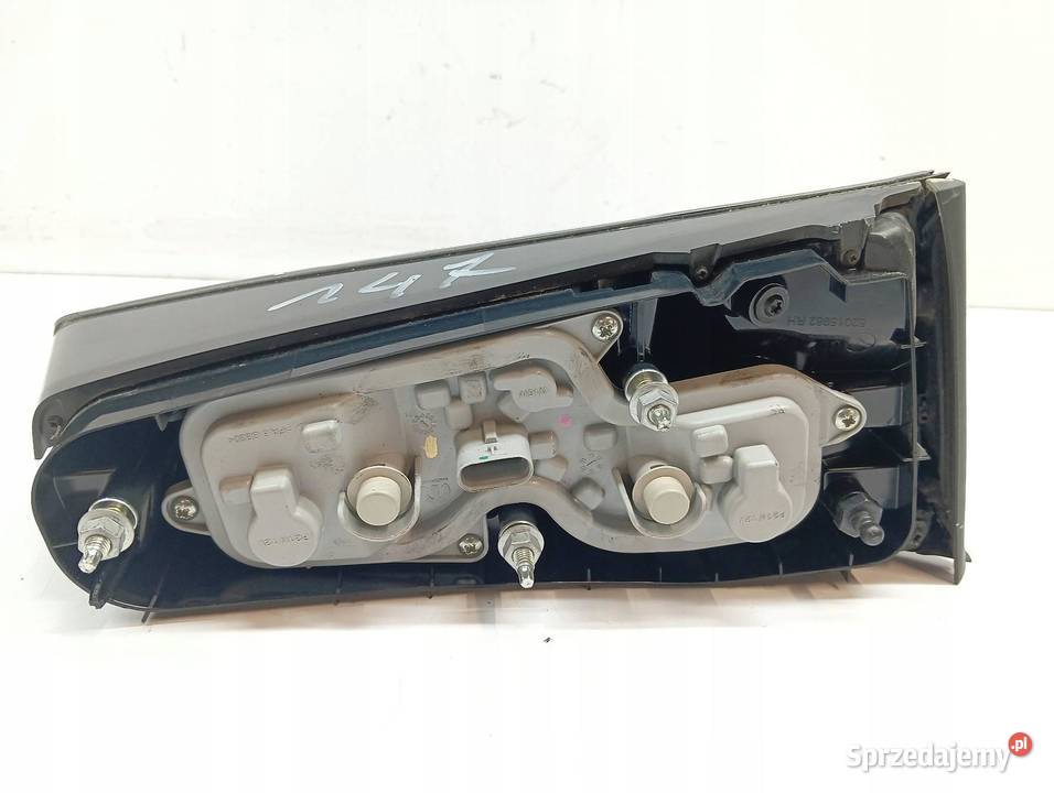 LAMPA TYŁ W KLAPĘ PRAWA 5D HB EUROPA Fiat Tipo sprzedam