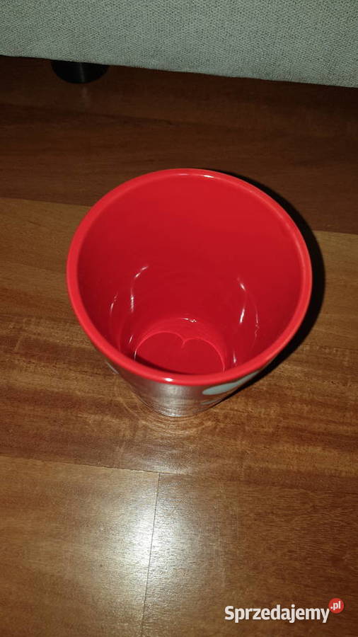 Doniczka czerwona w serca Walentynki Pozostałe Warszawa sprzedam