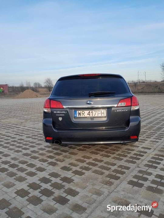 Subaru legacy V 2009 Radom