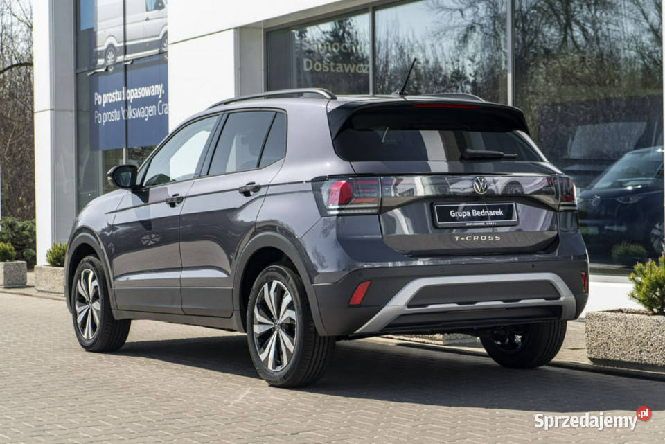 Volkswagen TCross Life Plus 10 TSI 95 Odbiór światła do jazdy dziennej Łódź