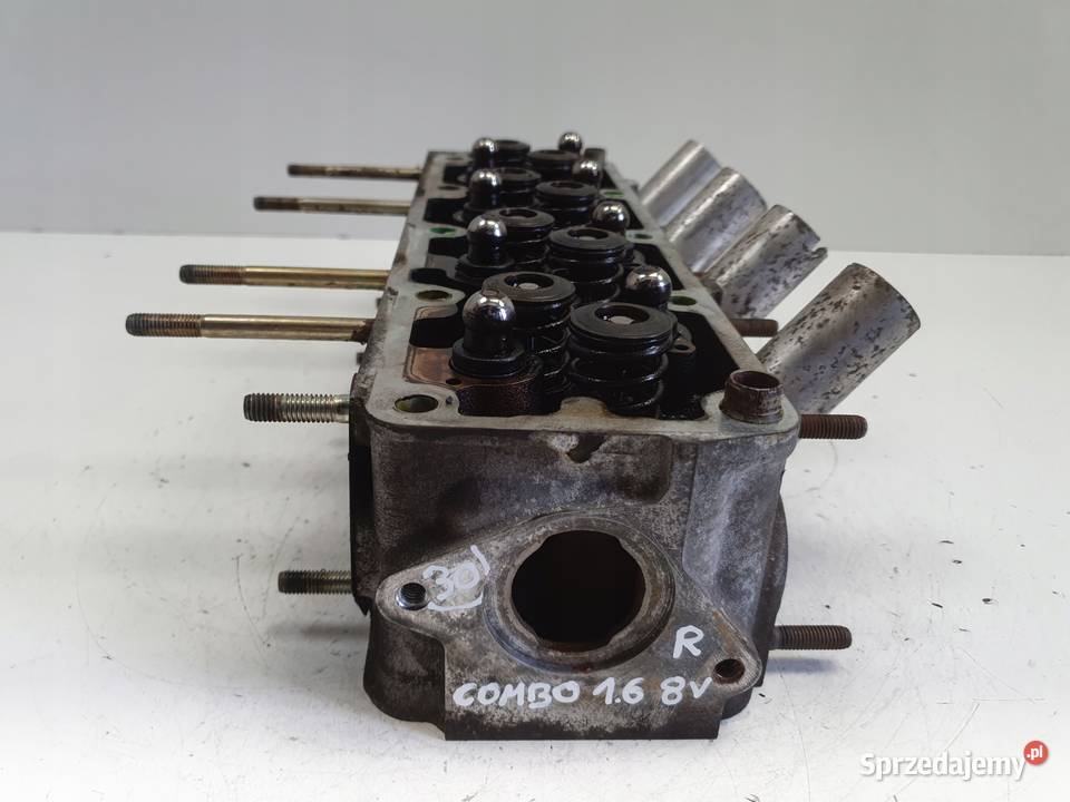 Opel Combo C 16 8V GŁOWICA CYLINDRÓW 90400242 Głowice cylindrów Chełm