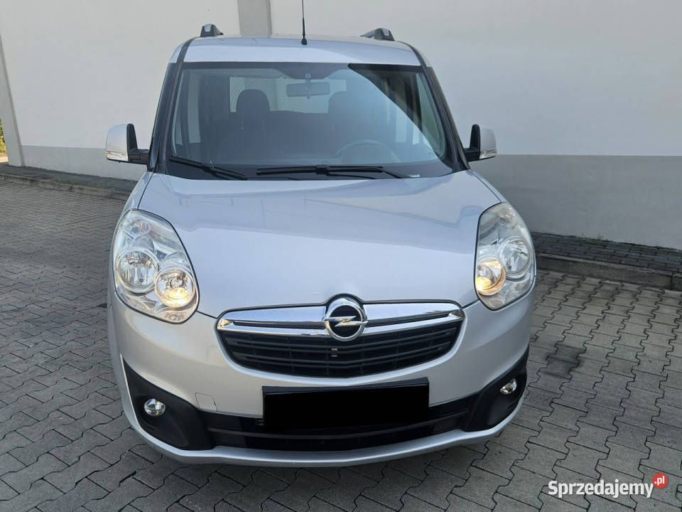 Opel Combo 14 120 ładny D 2011