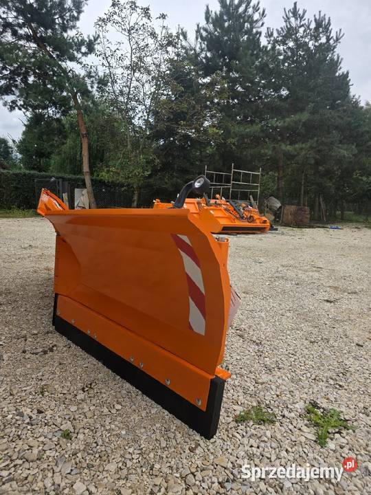 Pług do śnieguśnieżny Volant strzałka 25m euro