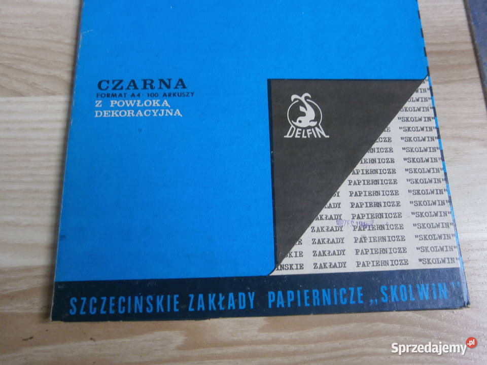 Kalka maszynowa A4 100 czarna DELFIN Łódź