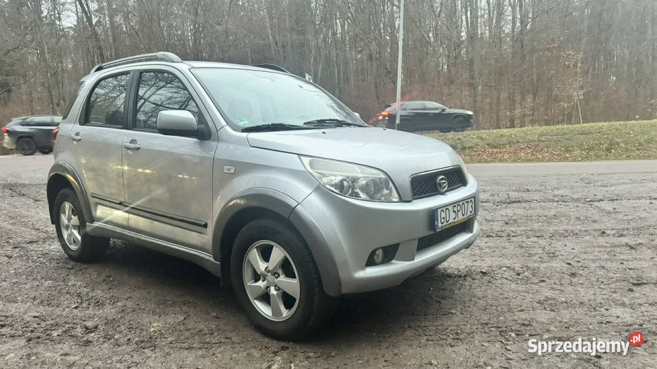 Daihatsu Terios 15vvti 4x4 awd klima blokada srebrny