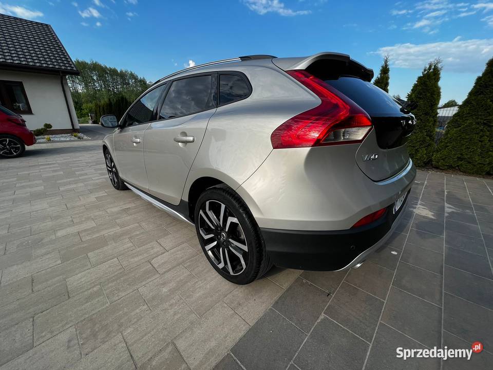 Sprzedam Volvo V40 CROSS CAUNTRY V40 wielkopolskie Turek