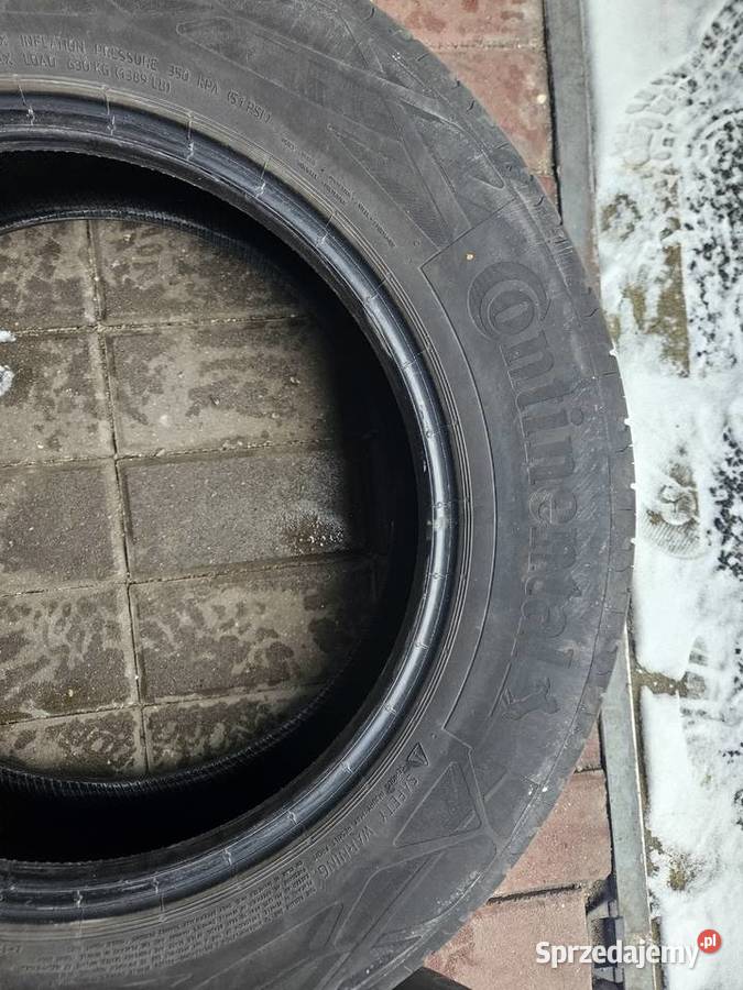 Sprzedam 2 opony letnie na 1 oś firmy