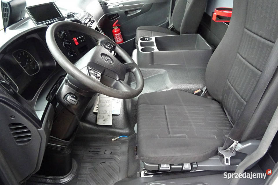 Mercedes Atego 1218 Euro 6 337000 kontener Góra Kalwaria