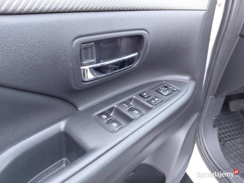 MITSUBISHI Outlander 2017r FV23 Salon ASO Kamera 1998cm3 Kraków