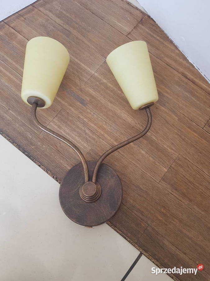 Kinkiet ścienny klasyczny MASSIVE ładna podstawa