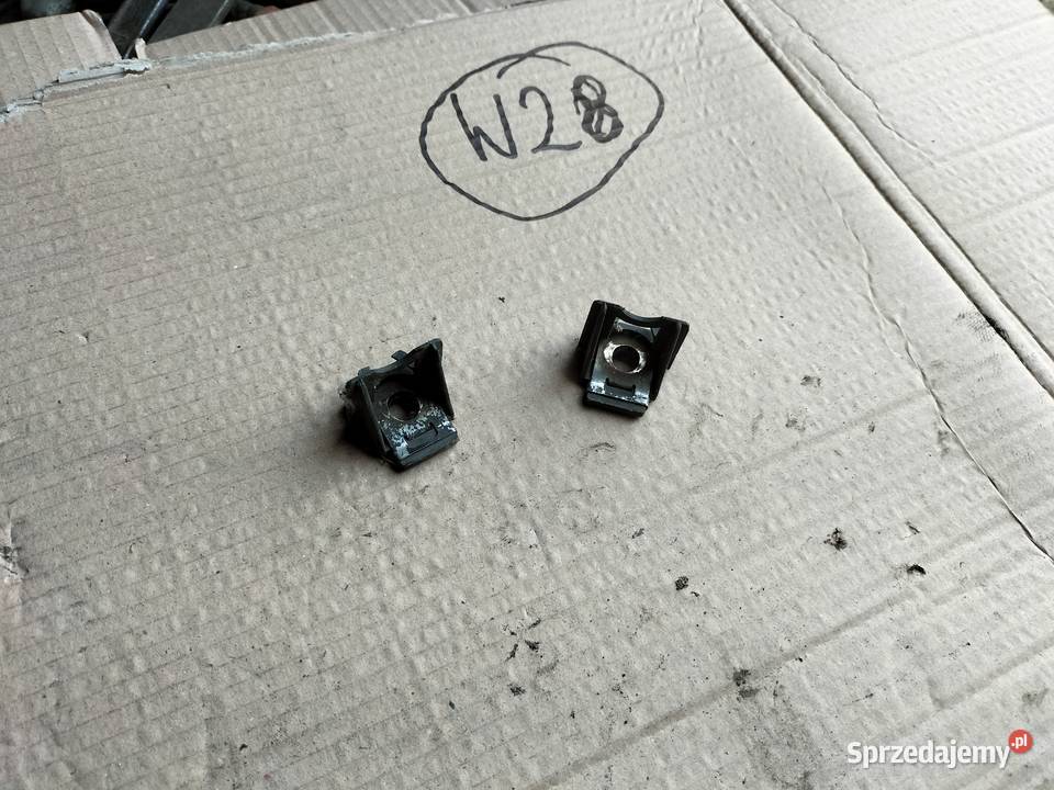 AUDI 80 B4 80B4 UCHWYT LAMPY DOLNY PRZÓD Kamień-Kolonia