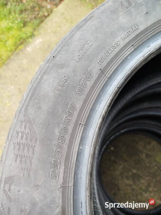 Opony Letnie Bridgestone 22555 R17 55 Motoryzacja sprzedam