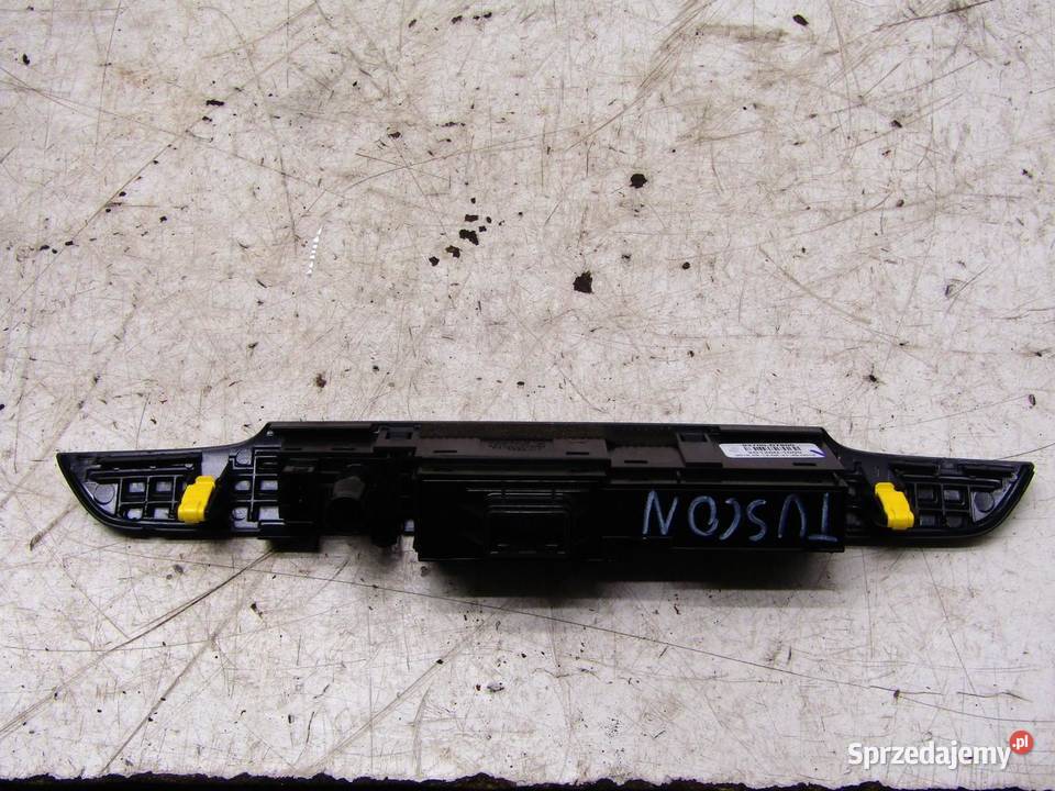 PANEL PRZYCISK ŚWIATEŁ AWARYJNYCH HYUNDAI TUCSON Panele sterowania, przełączniki sprzedam