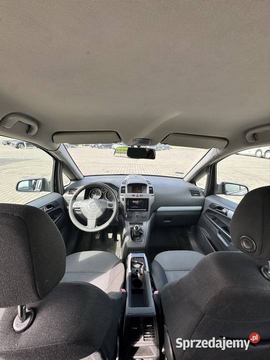 Opel Zafira B 2006 19 DCI 6 biegów Klima centralny zamek Głogów sprzedam