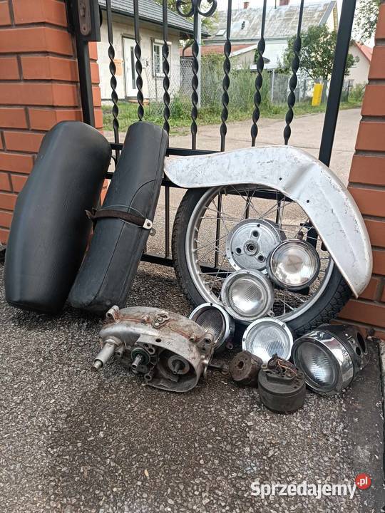 Części mustang kaczka siedzenie lampa błotnik Sanok