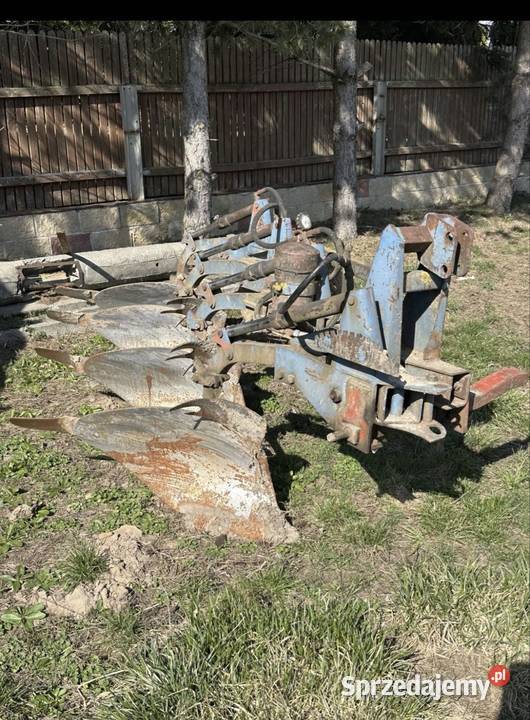 Pług overum 4x40 hydraulika stan Pługi Rolnictwo Poddubówek sprzedam