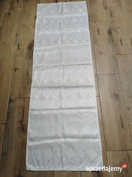 Bieżnik plamoodporny Bieżniki Nowa Karczma