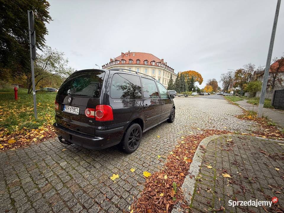 Vw Sharan 2004r lift automat 19 tdi 115 7 czarny Żary sprzedam