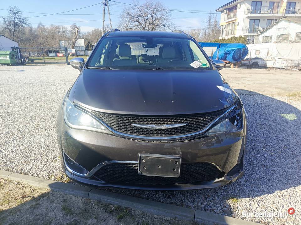 Chrysler Pacifica Limited Zegrze Południowe