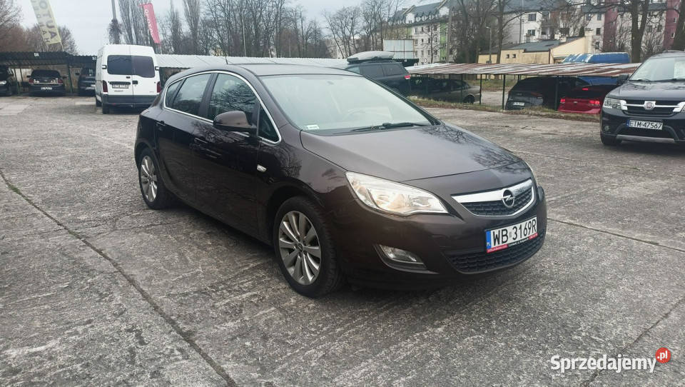 Opel Astra salon Polska z LPG do 2028 14 Turbo Zarejestrowany w Polsce łódzkie Tomaszów Mazowiecki