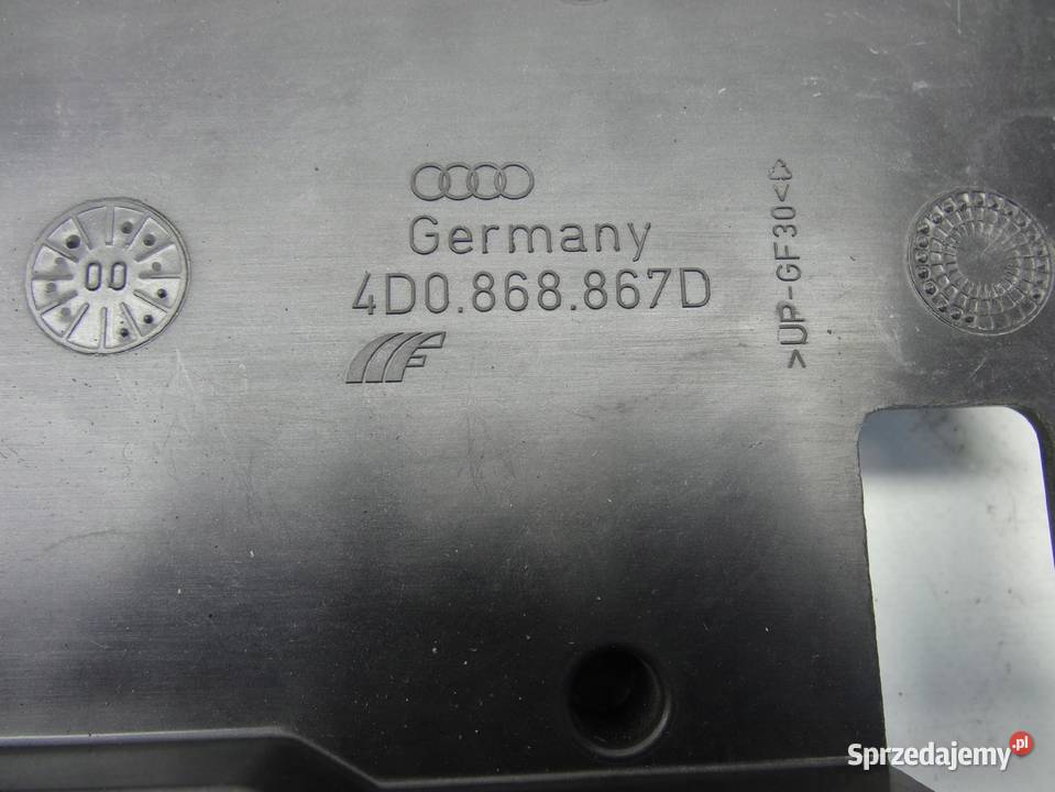 AUDI A8 D2 W12 MOCOWANIE WZMACNIACZA 4D0868867D osobowe wielkopolskie Przemęt sprzedam