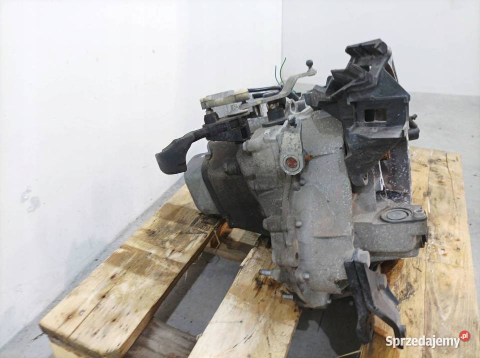 SKRZYNIA BIEGÓW 20A701 12 VTI Citroen C4 Cactus Skrzynie biegów manualne