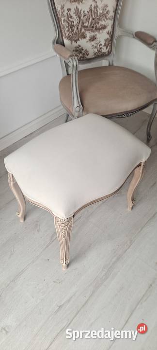 Stylowa pufa podnóżek stołek taboret Ludwik 55cm Szczecin