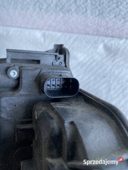 Zamek drzwi prawy przód BMW X6 F16 śląskie Jasienica
