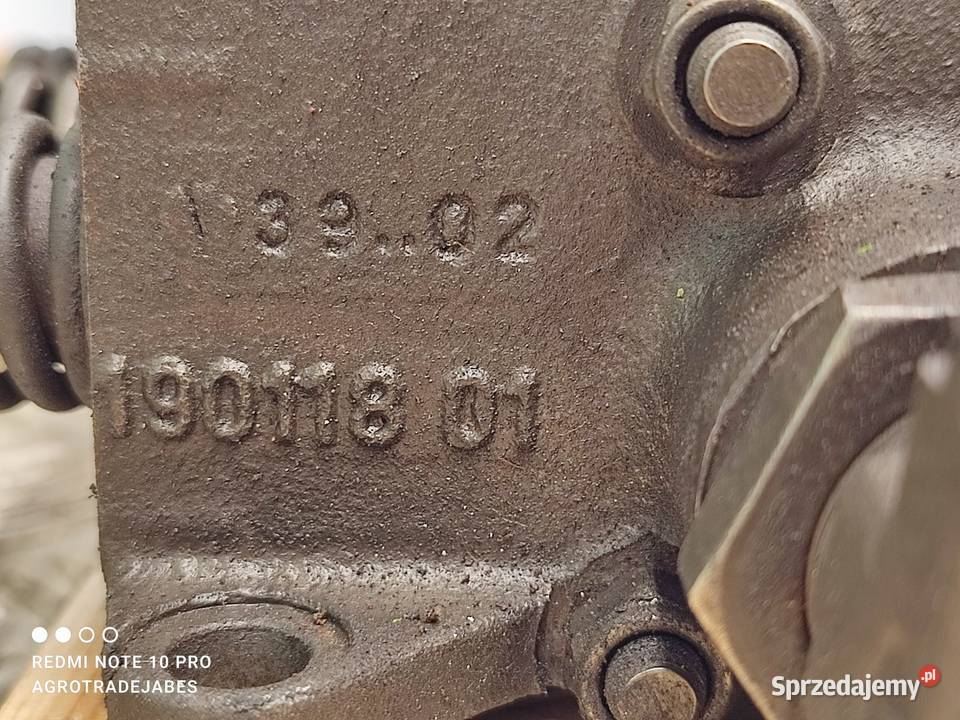 Rozdzielacz hydrauliczny 190118 01 Massey Wilkowo