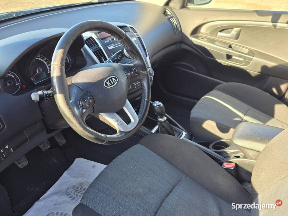 Kia Ceed 16 CRDi 90 ISG Spirit manualna Cee'd