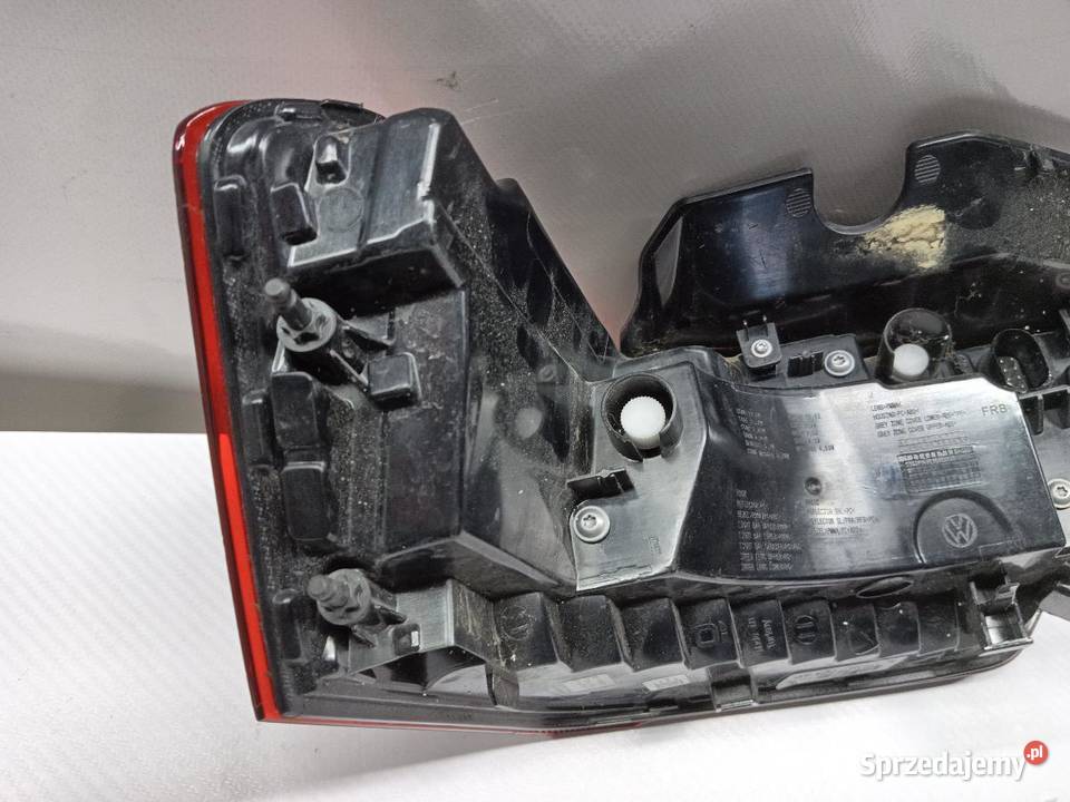 LAMPA TYŁ TYLNA PRAWA VW ID3 10A945208E