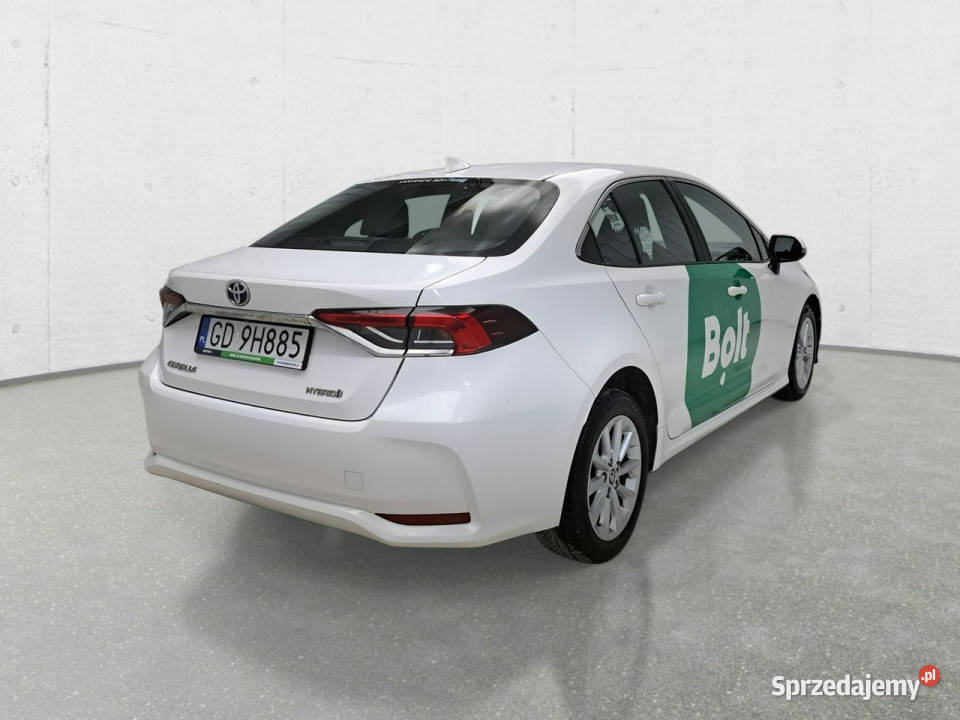 Toyota Corolla Seria E16 2012 hybryda Komorniki