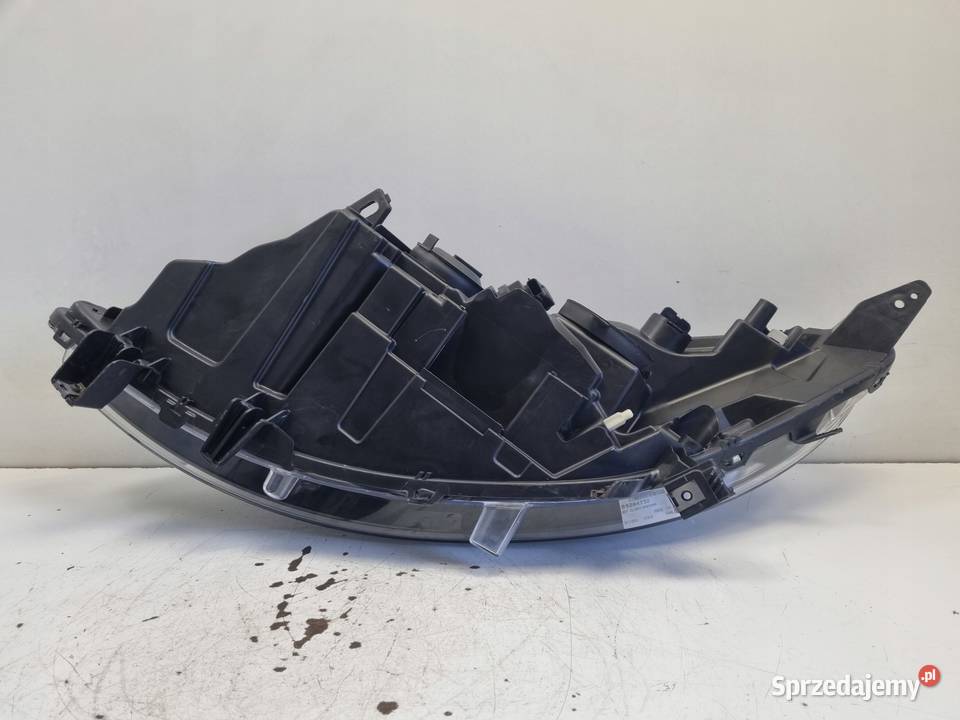 LAMPA PRAWA Renault Scenic III 1316r LIFT Rudka