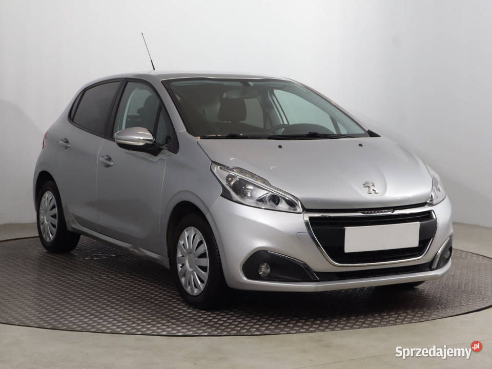 Peugeot 208 12 PureTech benzyna Bielany Wrocławskie
