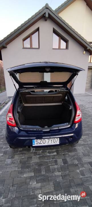 Sprzedam Dacia Sandero z 2012r 12 benzyna z 1200cm3 śląskie Żory sprzedam
