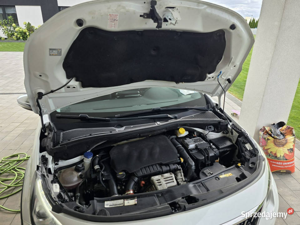 Peugeot 2008 bezwypadkowy CROSSWAY panorama NOWY