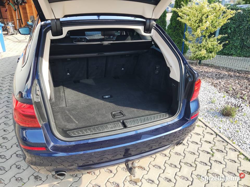 BMW 520xDrive Salon Serwis ASO Head Up Adaptive asystent parkowania Poznań