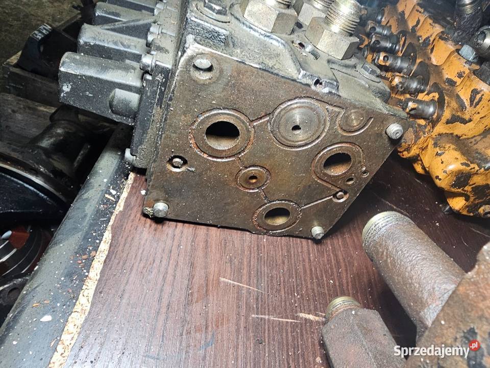 Rozdzielacz hydrauliczny Fermec Massey Ferguson Gdynia