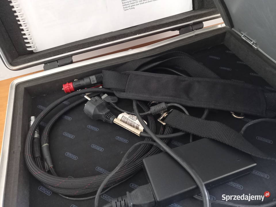 Laptop Dell drukarka Olivetti stacja dokująca Susz