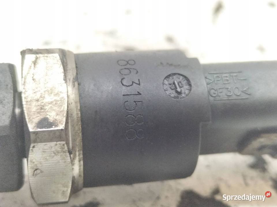 LISTWA WTRYSKOWA 0445215010 8658252 24 D Volvo osobowe sprzedam