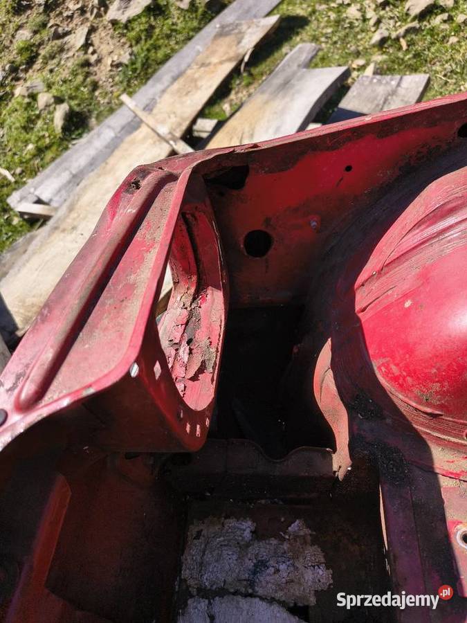 Buda części karoserii drzwi maska dużo części do 126 Jazowsko