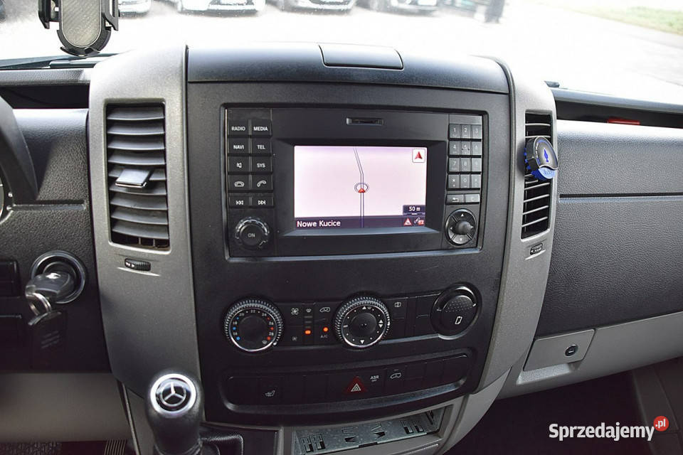 Mercedes Sprinter 30 V6 190 Xenon Led Navi Alu elektryczne szyby Nowe Kucice