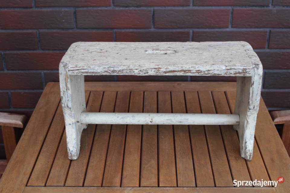 stary taboret zydel wiejski Kalisz