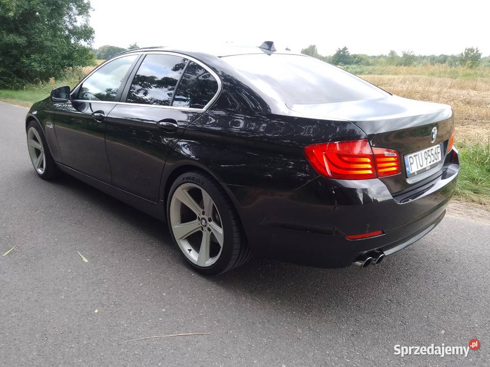 BMW F10 seria 5 30 benzyna niski przebieg isofix wielkopolskie Konin
