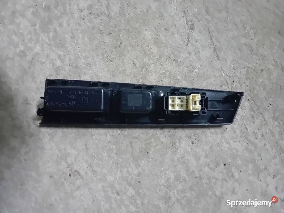 Przełącznik szyb przód prawy 14 d4d toyota yaris osobowe Wola Jachowa