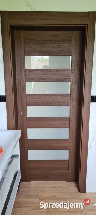 OBUDOWA STARYCH FUTRYN BEZ WYRYWANIA DRZWI OŚ Budowa